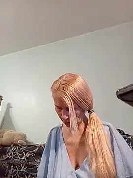 ViktoriaSexi1 online show from April 2026 04:41:02 PM