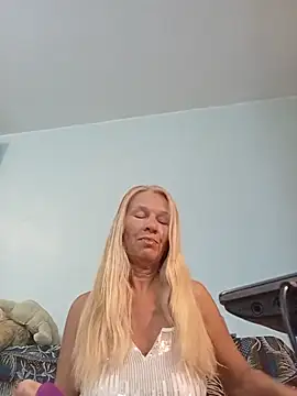 ViktoriaSexi1 online show from June 2026 07:58:01 PM