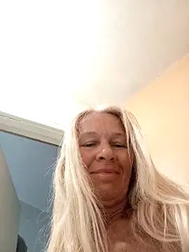 Snapshot of ViktoriaSexi1 chatting on June 2026 07:46:02 AM ViktoriaSexi1 online show from June 2026 07:46:02 AM