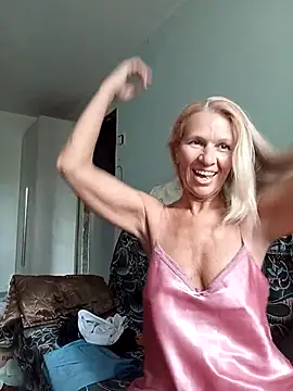 ViktoriaSexi1 online show from May 2026 12:28:01 PM