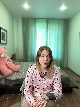  elliiss  online show from May 2026 09:56:02 AM