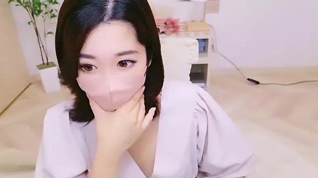 Snapshot of YURIKAsan_ chatting on June 2026 12:06:02 PM YURIKAsan online show from June 2026 12:06:02 PM