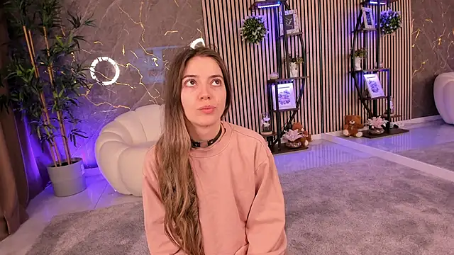 Velvet Spell online show from March 2026 03:41:02 AM