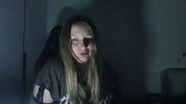 PoliHolly online show from March 2026 08:16:02 PM