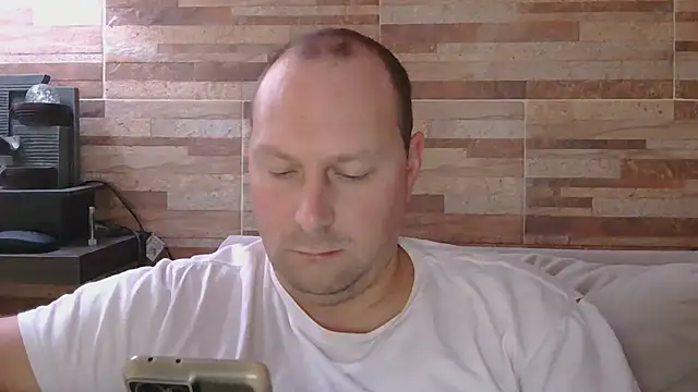 Snapshot of lustonfan chatting on May 2026 12:48:01 PM lustonfan online show from May 2026 12:48:01 PM