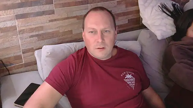 Snapshot of lustonfan chatting on April 2026 01:45:01 AM lustonfan online show from April 2026 01:45:01 AM