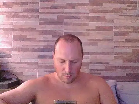 lustonfan online show from March 2026 02:33:02 PM