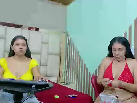 VikyANDfer online show from April 2026 01:17:01 PM