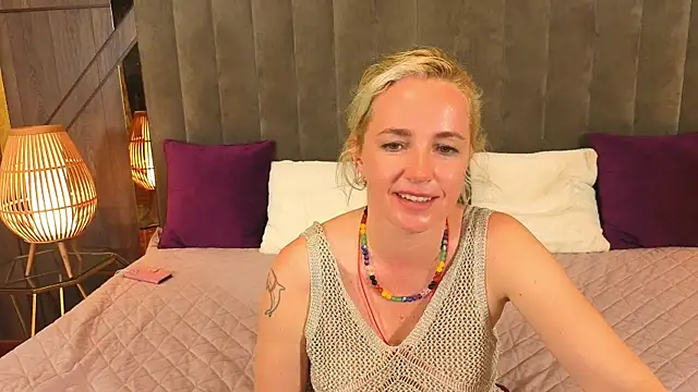 Alaska Si online show from June 2026 12:43:02 PM