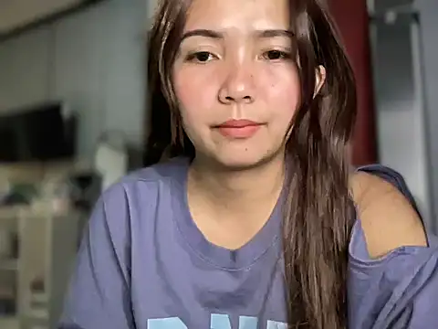 yourmommy pia online show from March 2026 06:47:01 PM