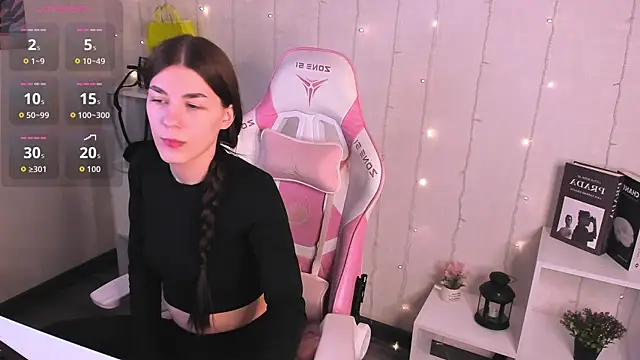 LunaRossaa online show from March 2026 11:52:01 PM