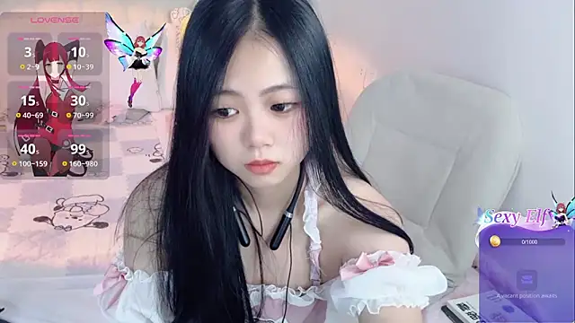 Noelle-2007 online show from May 2026 08:09:01 PM