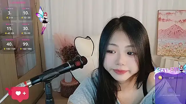 Noelle-2007 online show from March 2026 01:42:01 PM