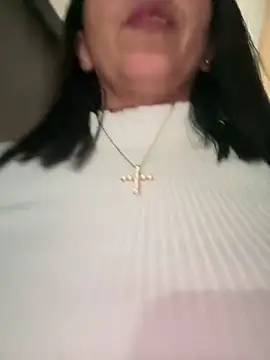 SamanthaWalker  online show from April 2026 01:37:01 PM