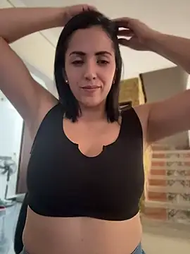SamanthaWalker  online show from June 2026 09:37:02 PM