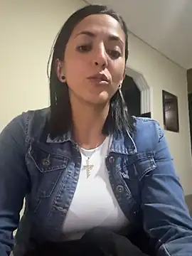 SamanthaWalker  online show from June 2026 02:12:02 AM