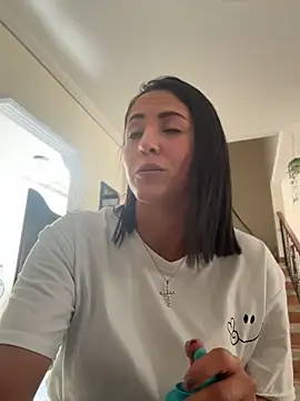 SamanthaWalker  online show from June 2026 02:58:01 PM