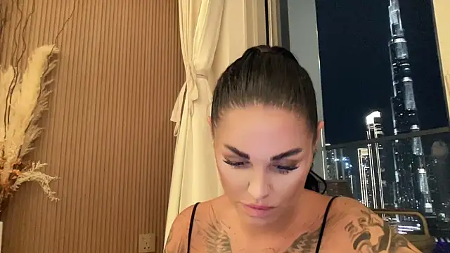 AMBER HARD online show from March 2026 03:48:01 PM