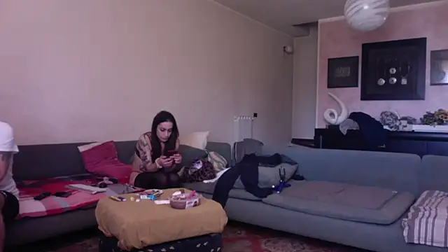 chiara-mario online show from May 2026 08:18:01 AM
