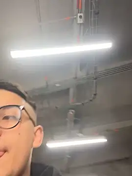 OliverTabordaa online show from April 2026 11:39:02 AM