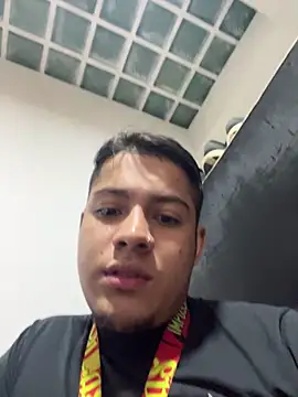 OliverTabordaa online show from March 2026 07:23:02 PM