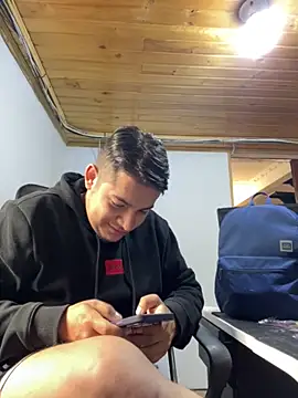 OliverTabordaa online show from March 2026 04:52:01 PM