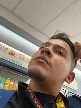 OliverTabordaa online show from March 2026 05:50:01 PM