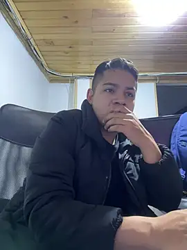 OliverTabordaa online show from March 2026 10:37:01 AM