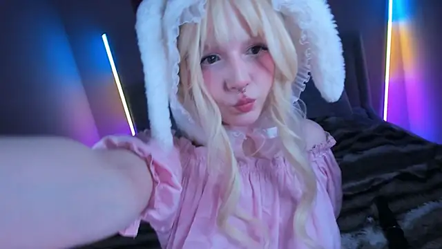 EvaforHIM online show from April 2026 10:27:01 PM