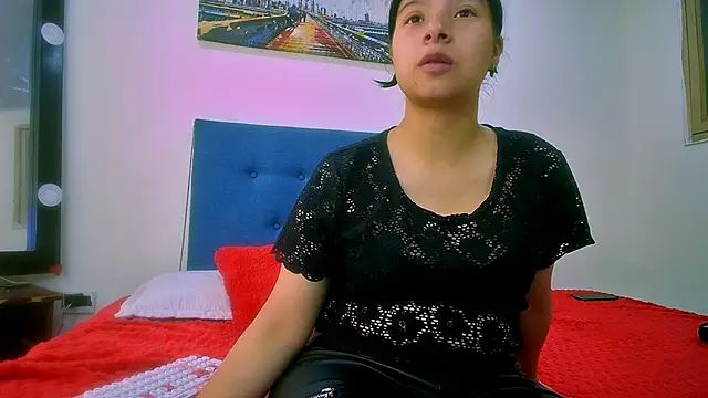 Snapshot of HIMAWARY_SOIN5 chatting on June 2026 01:17:02 PM HIMAWARY SOIN5 online show from June 2026 01:17:02 PM