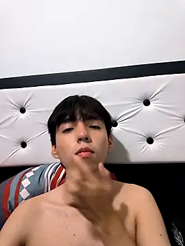 Lucca  555 online show from March 2026 02:22:01 AM