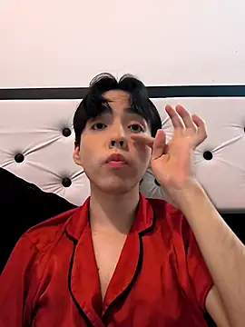 Lucca  555 online show from March 2026 09:24:02 PM