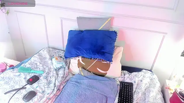 Candyy rose  online show from April 2026 07:45:01 AM