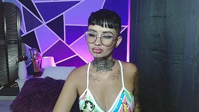 Sol Baker online show from April 2026 03:41:01 AM