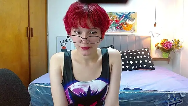 sirennmoonnn  online show from March 2026 07:21:01 PM