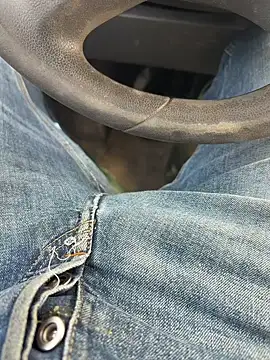 NonrigidFolderol online show from March 2026 11:29:02 AM