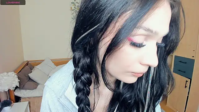 LynnCiprian online show from April 2026 08:39:02 PM