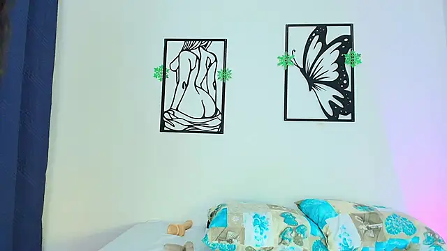 Crystal Vane online show from March 2026 07:59:01 PM