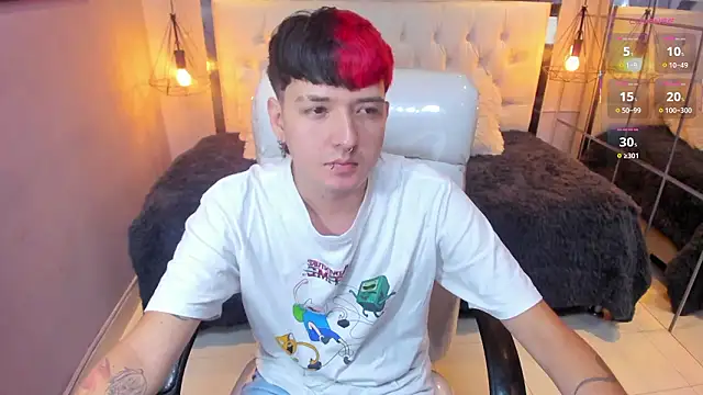 Santiago morgan online show from March 2026 10:43:01 PM