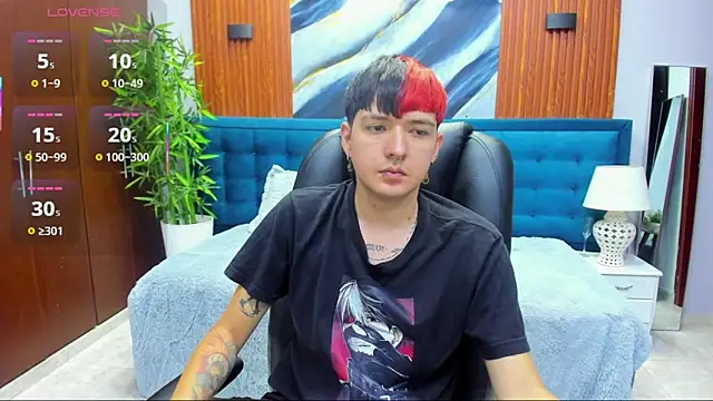 Santiago morgan online show from April 2026 10:28:01 PM