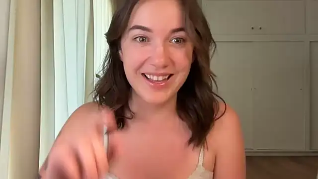Snapshot of summerxo chatting on April 2026 10:08:02 PM summerxo online show from April 2026 10:08:02 PM
