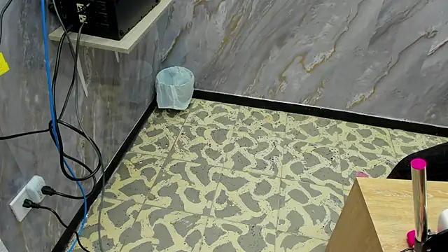 Milf Drip online show from April 2026 12:56:02 PM