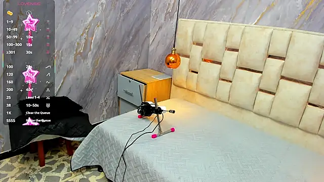 Milf Drip online show from April 2026 12:31:02 PM