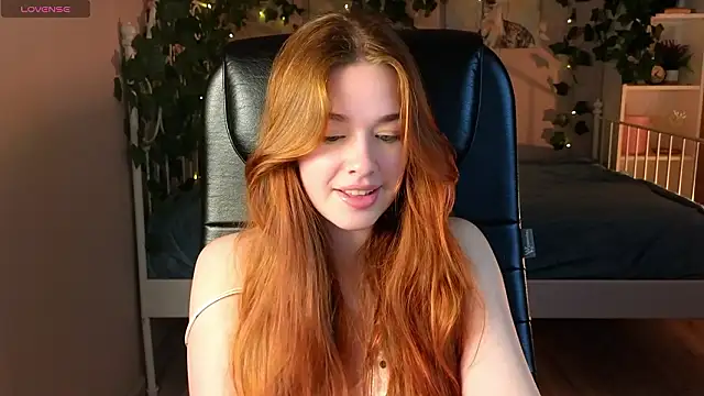 TiffanyVex online show from March 2026 03:24:01 PM