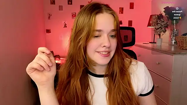 Snapshot of TiffanyVex chatting on May 2026 03:28:02 PM TiffanyVex online show from May 2026 03:28:02 PM