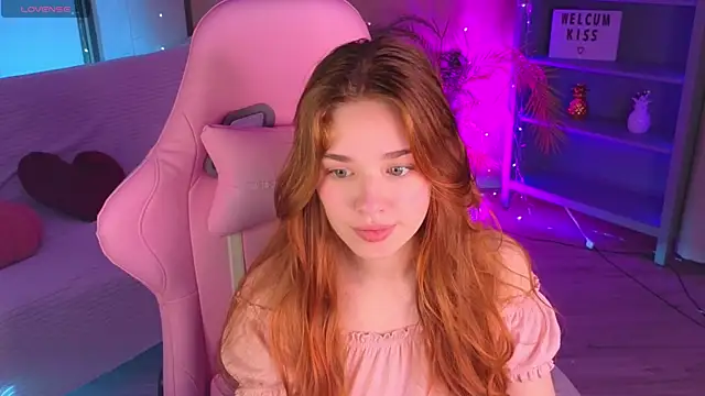 TiffanyVex online show from April 2026 03:24:01 PM