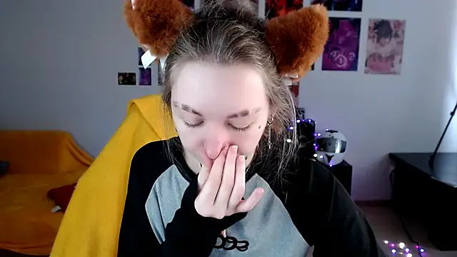 Snapshot of Nica_Kawaii chatting on April 2026 07:04:01 AM Nica Kawaii online show from April 2026 07:04:01 AM
