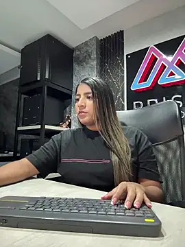 Emma Carteer 1 online show from April 2026 05:14:02 AM