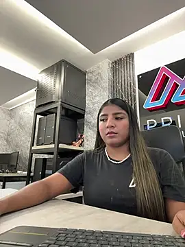 Emma Carteer 1 online show from April 2026 05:14:01 AM