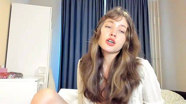 Snapshot of MaryannSofts chatting on July 2026 10:02:02 AM MaryannSofts online show from July 2026 10:02:02 AM